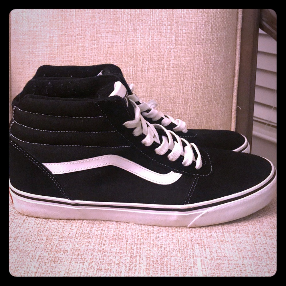 Vans Hightop Sneakers